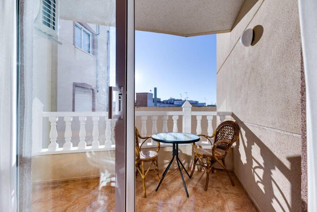 Apartment Ramon Gallud 204 Torrevieja Bagian luar foto