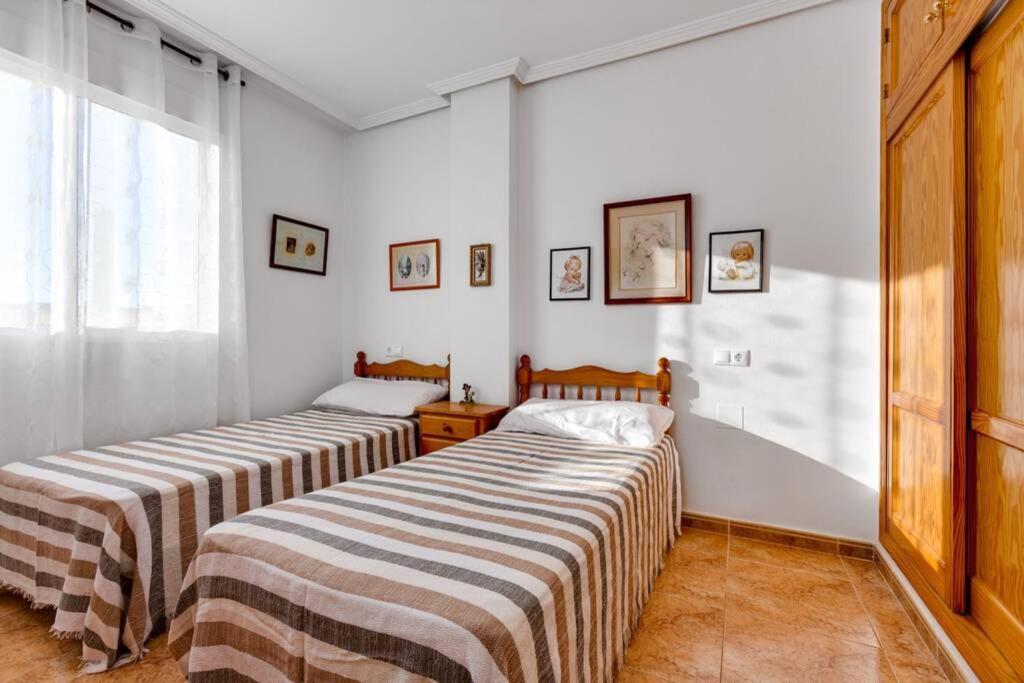 Apartment Ramon Gallud 204 Torrevieja Bagian luar foto