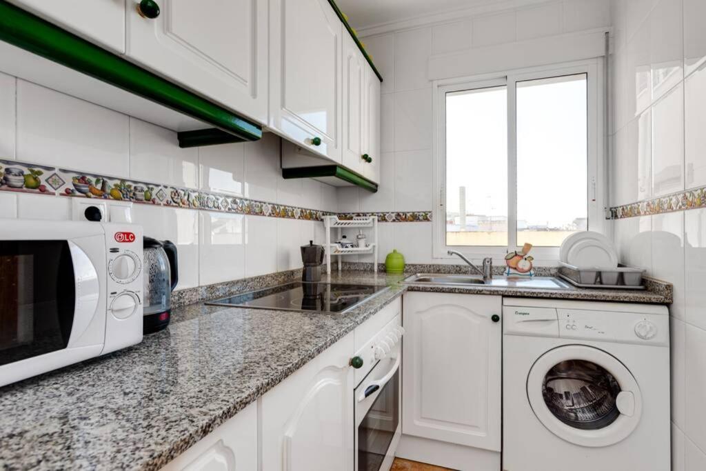 Apartment Ramon Gallud 204 Torrevieja Bagian luar foto