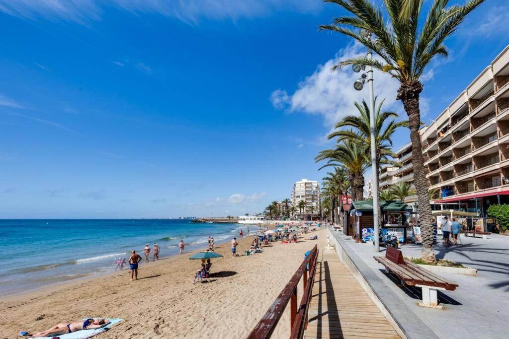 Apartment Ramon Gallud 204 Torrevieja Bagian luar foto
